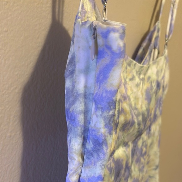 Zara White and Light Purple Floral Bodysuit - Picture 6 of 8